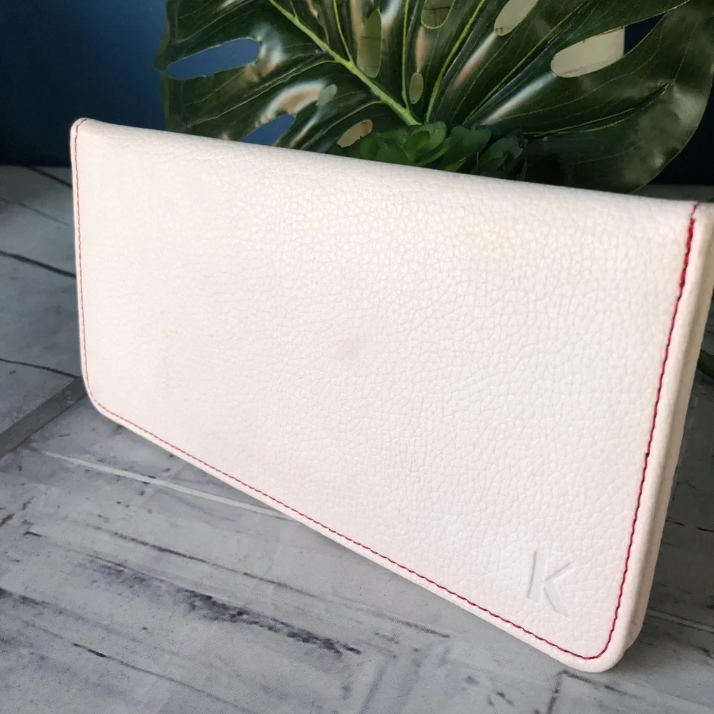 Elegant White Leather Clutch